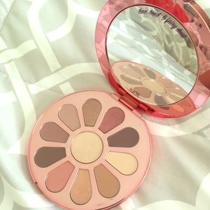 Love, Trust, and Fairy Dust eye shadow palette